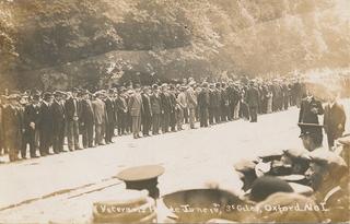 St Giles - Veterans’ Parade 18th June