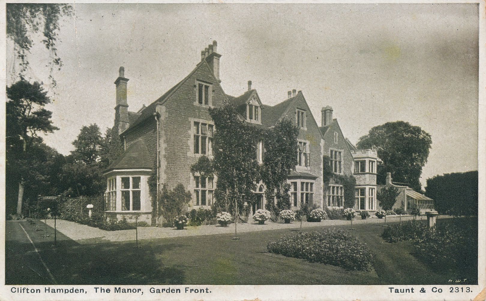 Clifton Hampden Manor