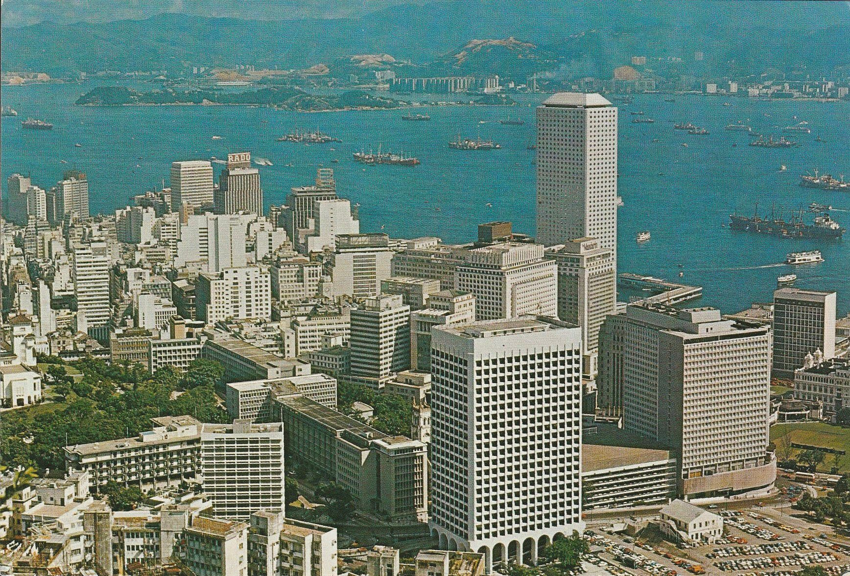 PC_HK15-Modern