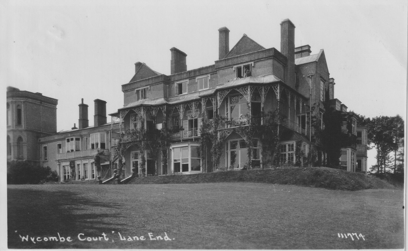PC_HW-LaneEnd - Wycombe Court02