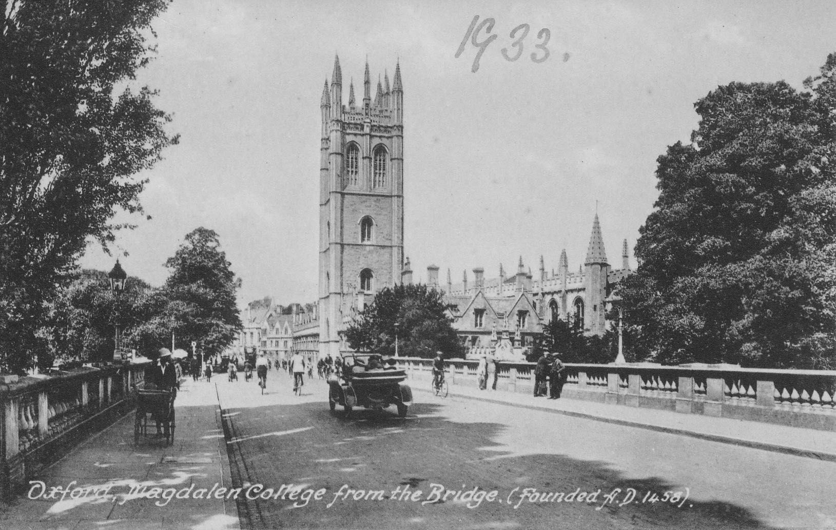 Magdalen College from the Bridge
