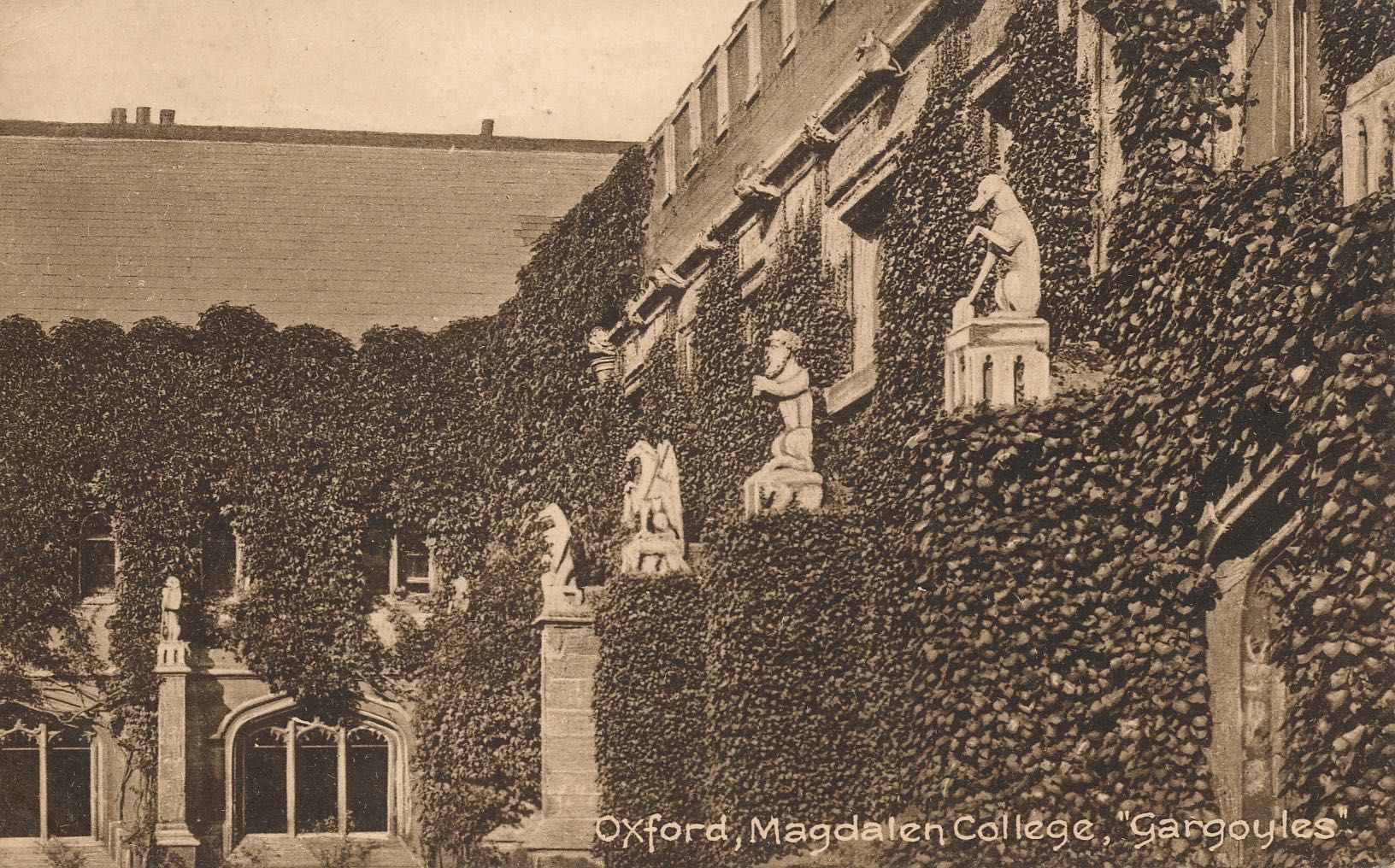 The Cloisters, Magdalen College