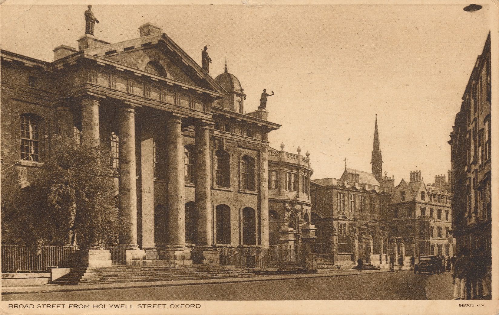 Broad Street from Holywell Street