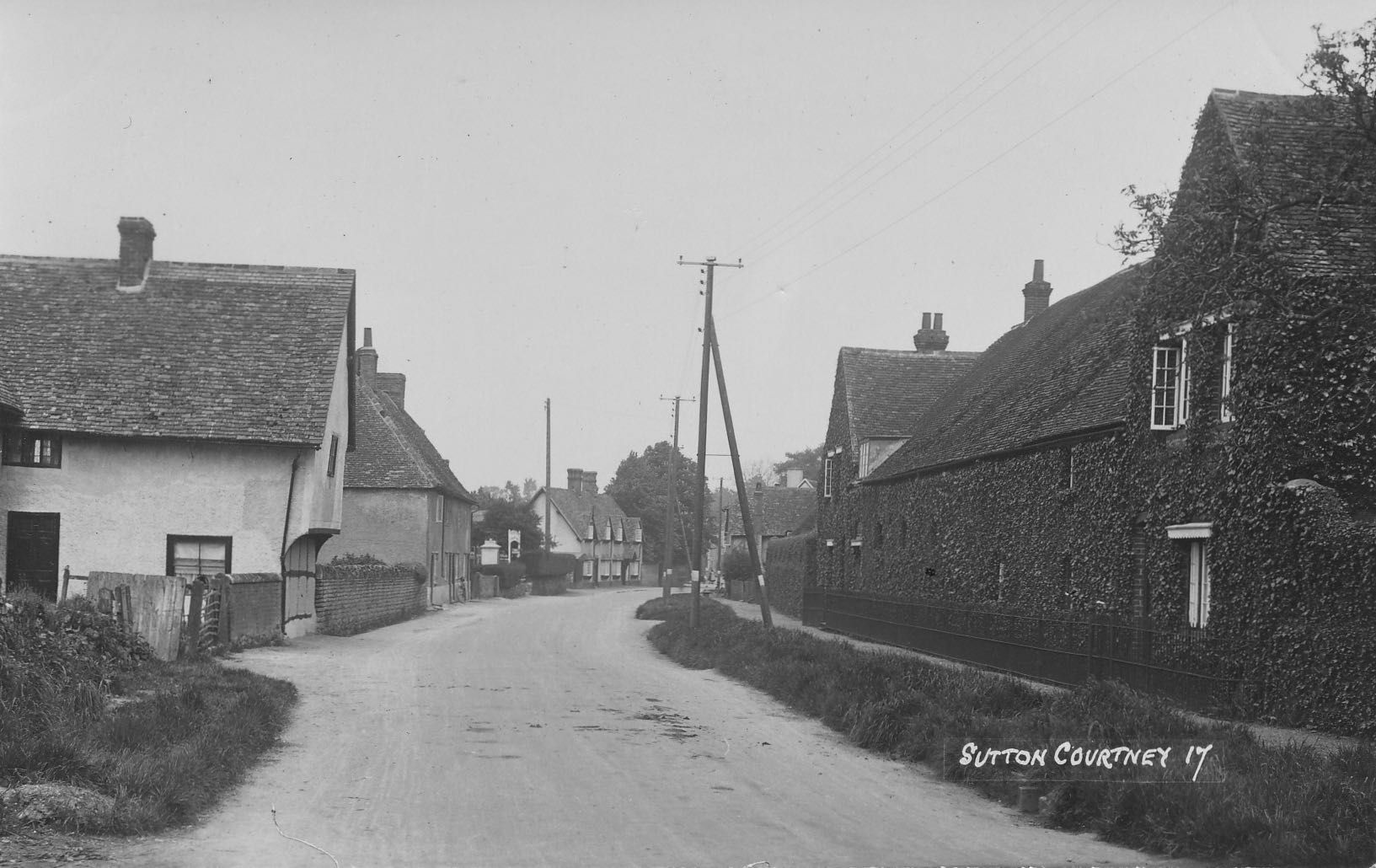 High Street + Cottage